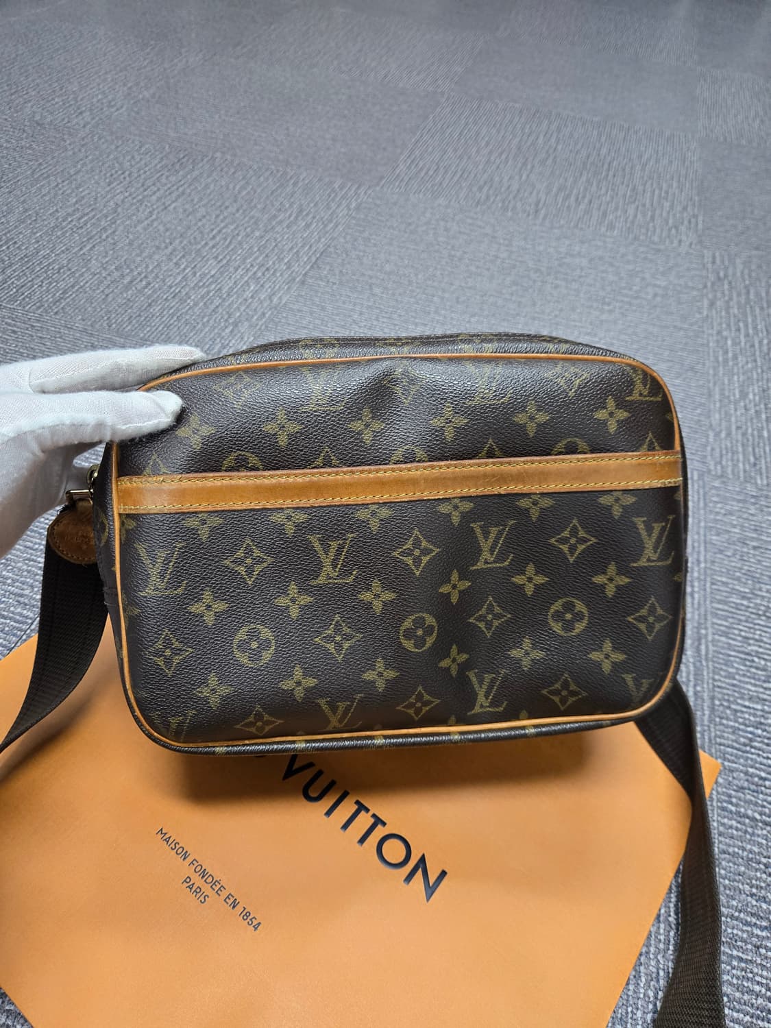 [특가][정품] 루이비통 리포터 메신저백 상품이미지2
