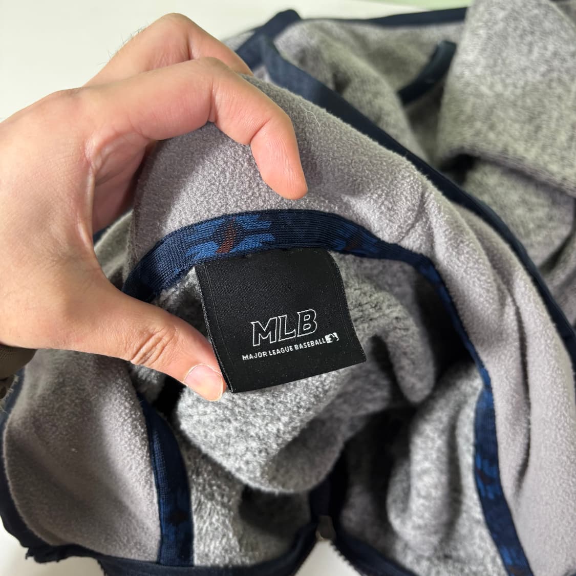 100 MLB 그레이 플리스 후드집업 상품이미지5
