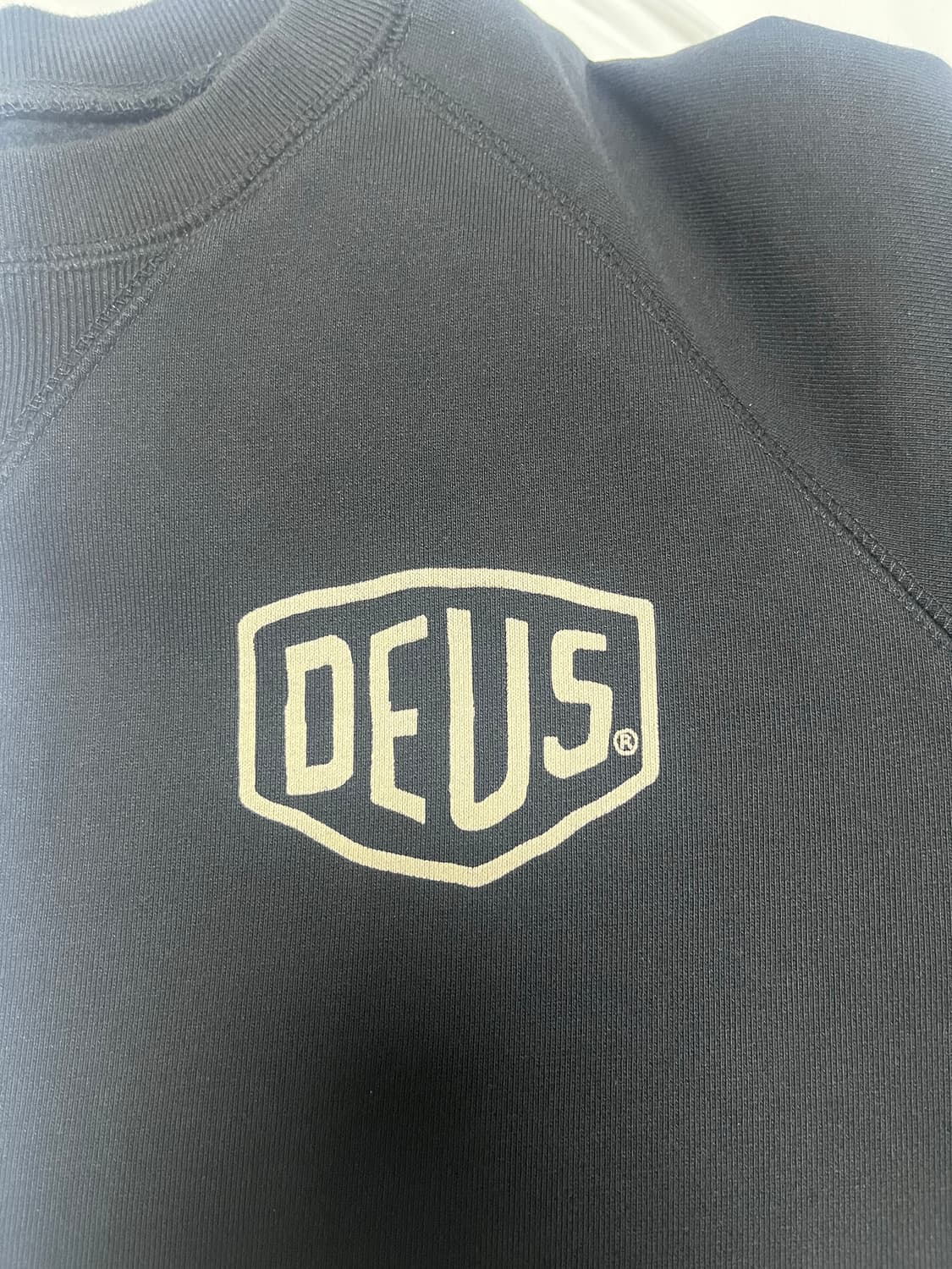 데우스 엑스 마키나 서울 맨투맨 M 블랙 상품이미지7