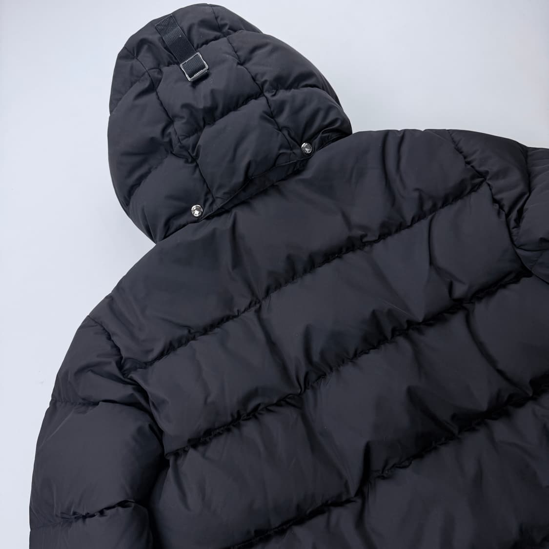 폴로 랄프로렌 블랙 덕다운 후드패딩 상품이미지6