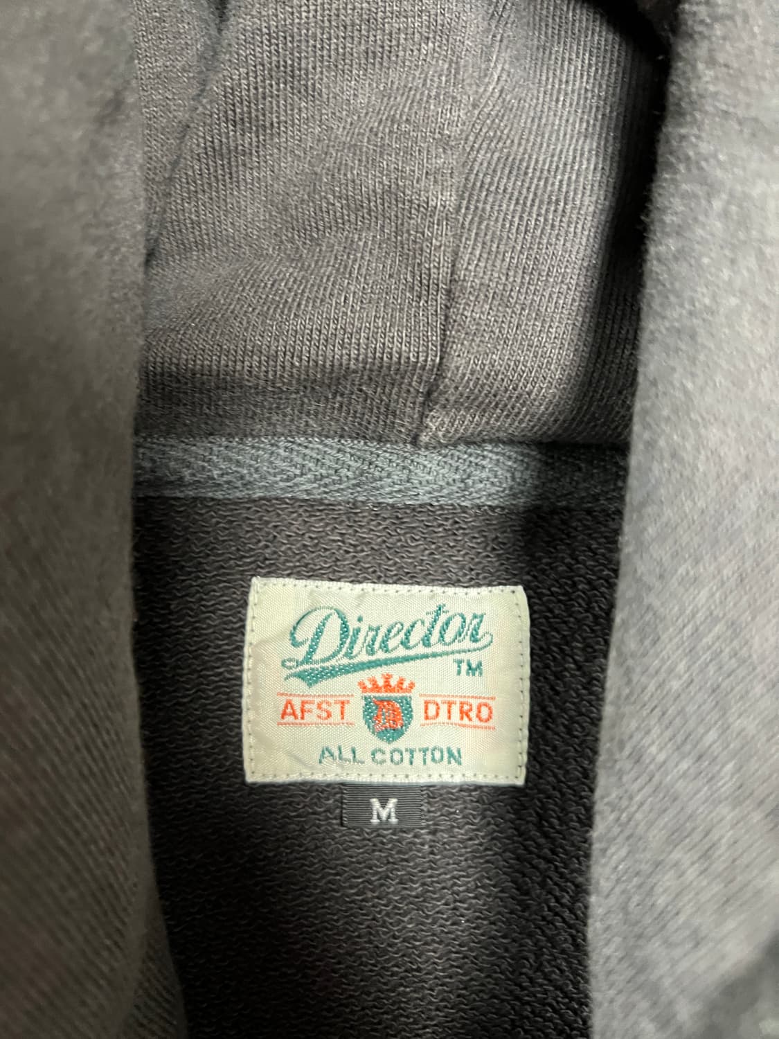 [M] 듀테로 로얄위드치즈클럽 후드티 차콜 상품이미지3