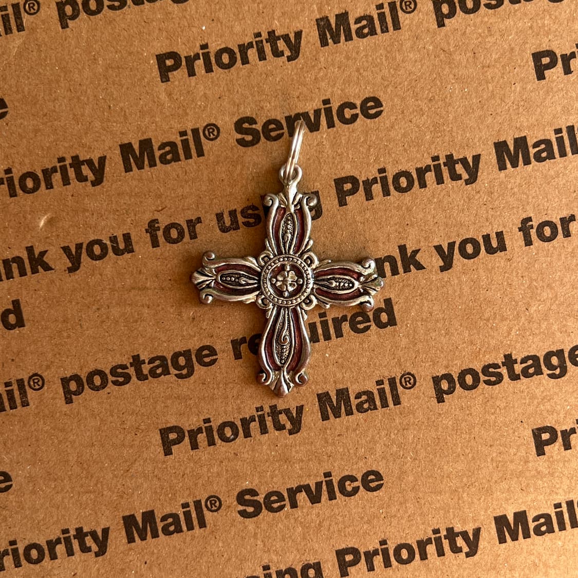 90s vtg Ornate Cross Keyring 상품이미지1