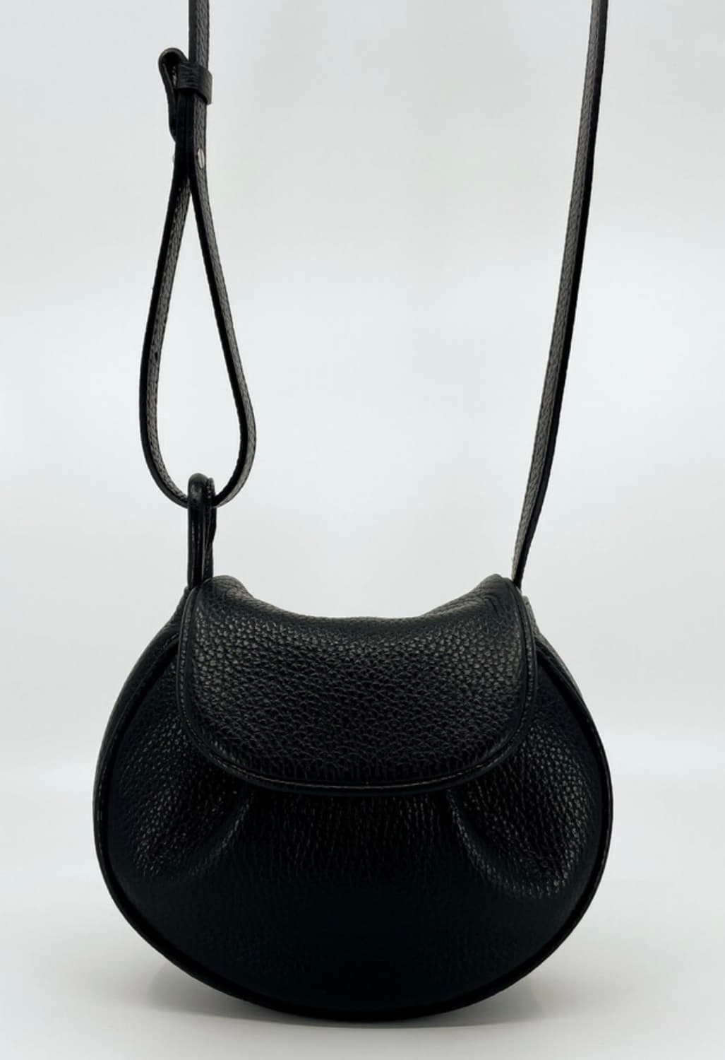 앙토넹 크로스백 상품이미지1