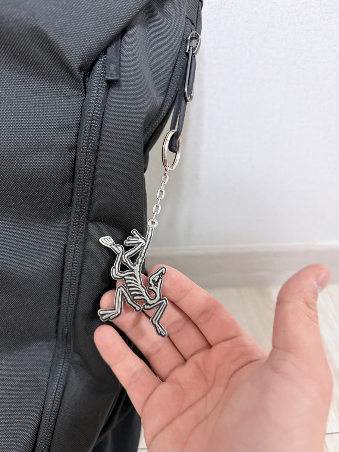 아크테릭스 맨티스 30 백팩 블랙 판매합니다 상품이미지2