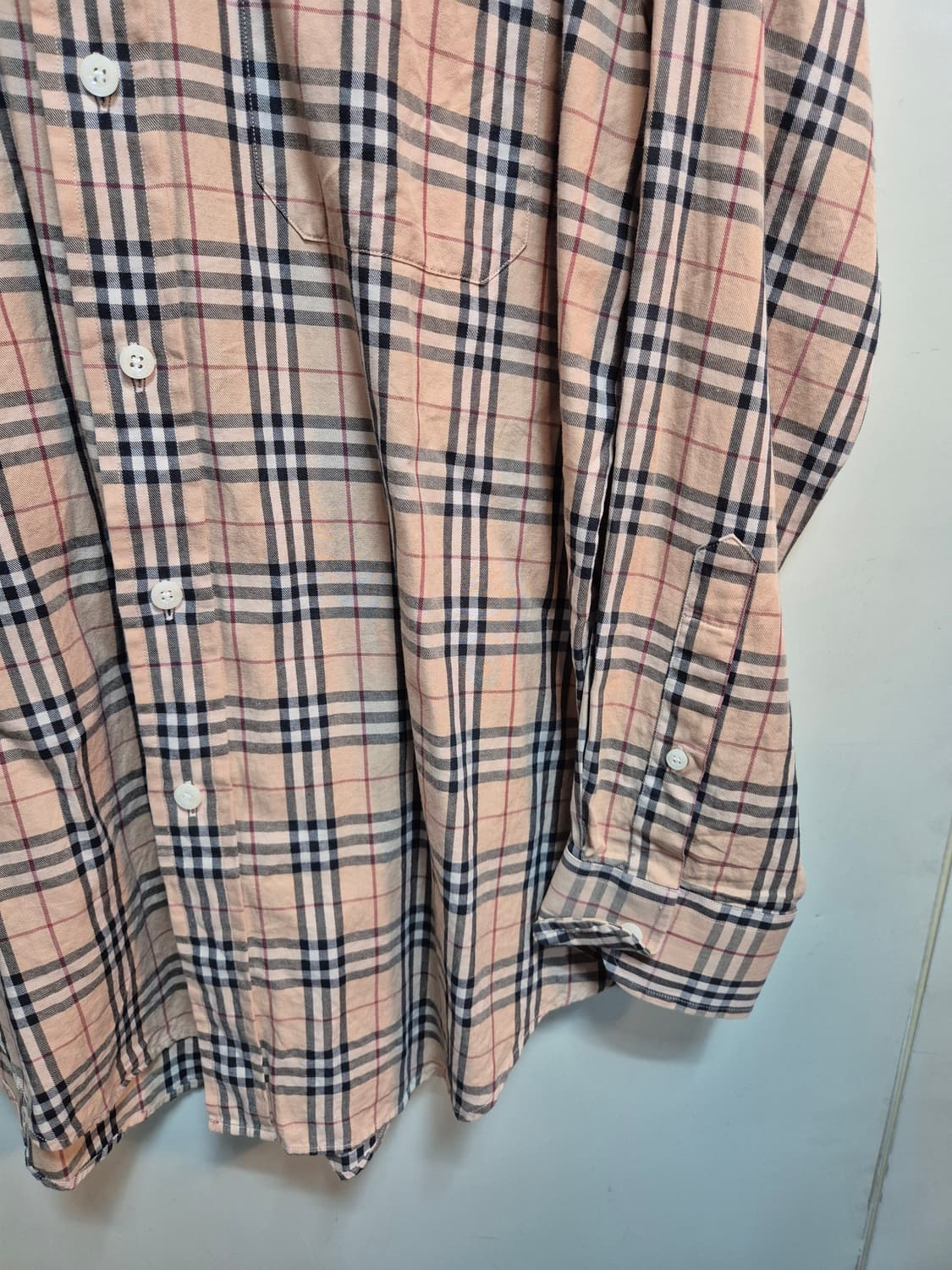 버버리 체크 셔츠 상품이미지4