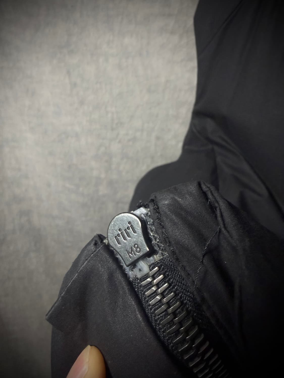 Attachment High-Neck Down Vest  상품이미지4