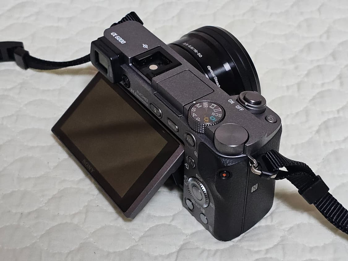 소니 a6000 미러리스 카메라(컷수 500컷대) 상품이미지7