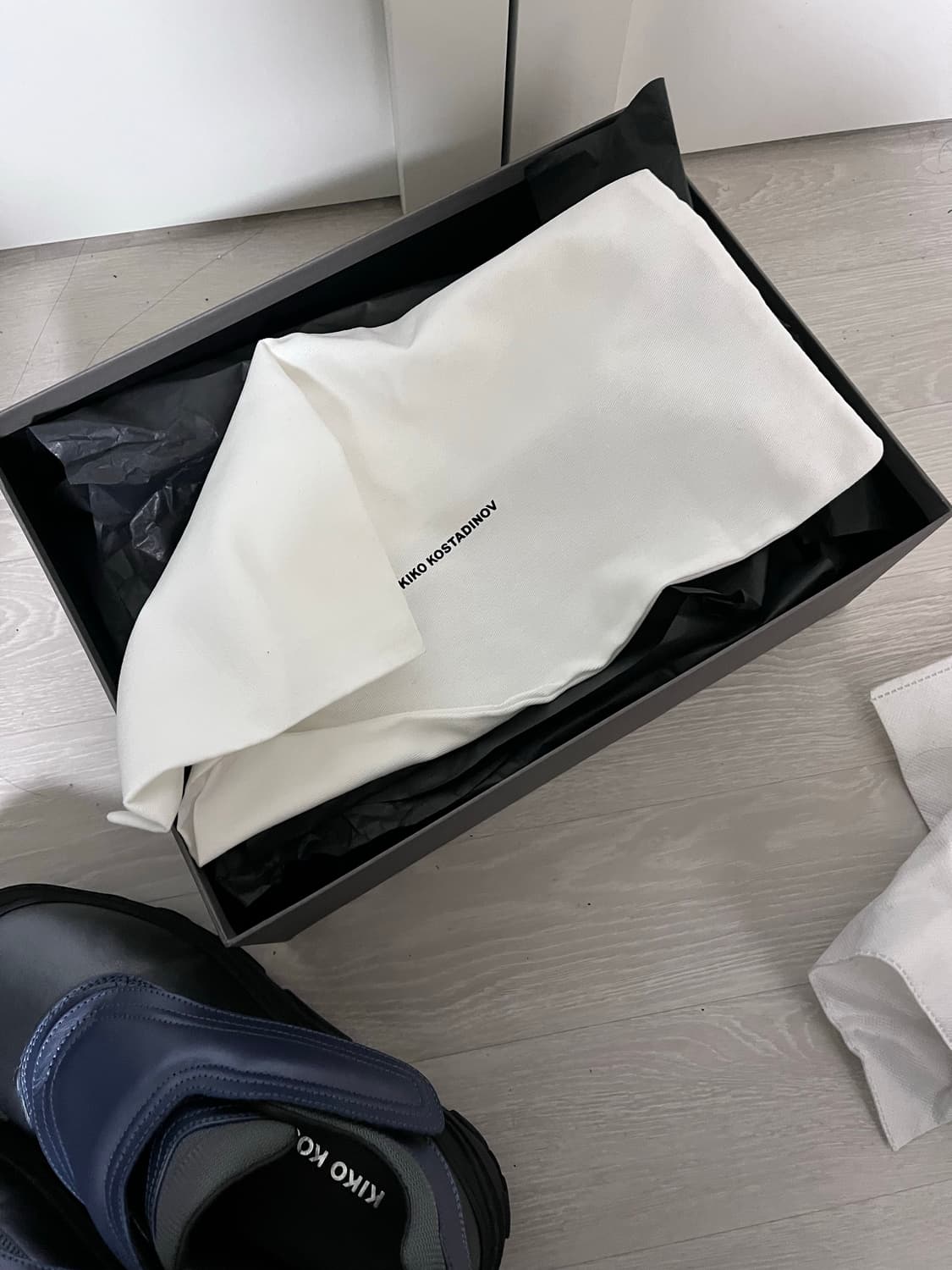 Kiko kostadikov 키코 코스타디노브 톤킨 스니커즈 상품이미지3