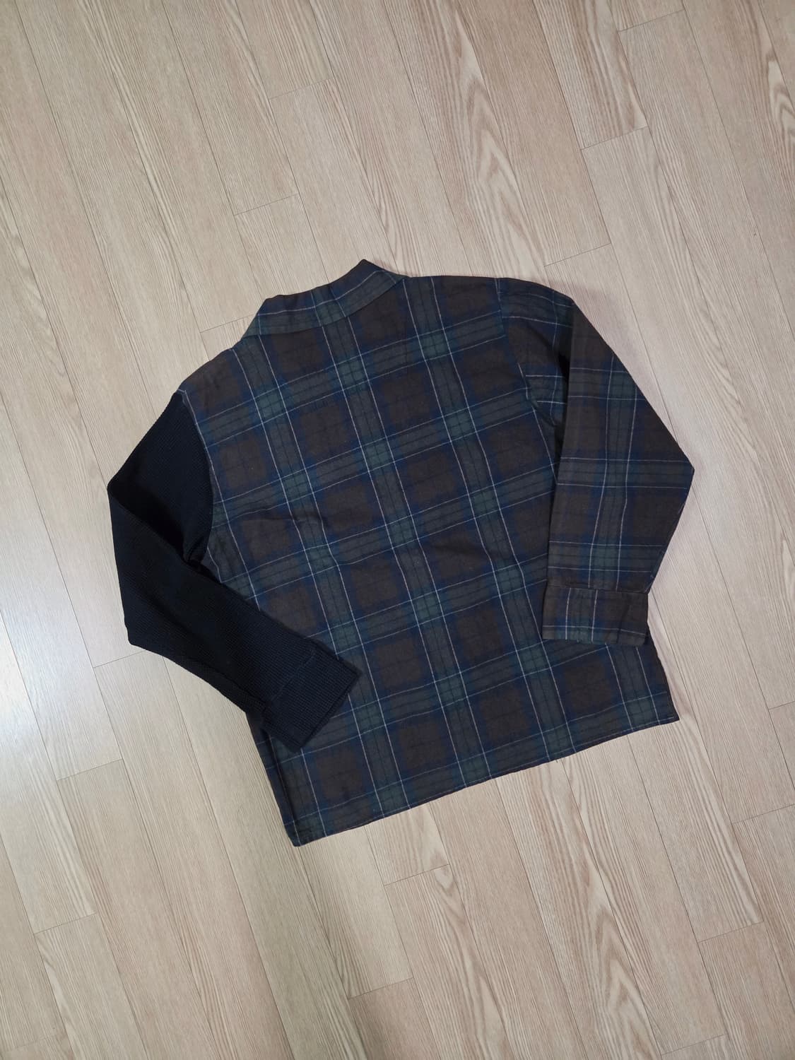 pett japan 배색 니트 비대칭 슬리브 워크 재킷 상품이미지4