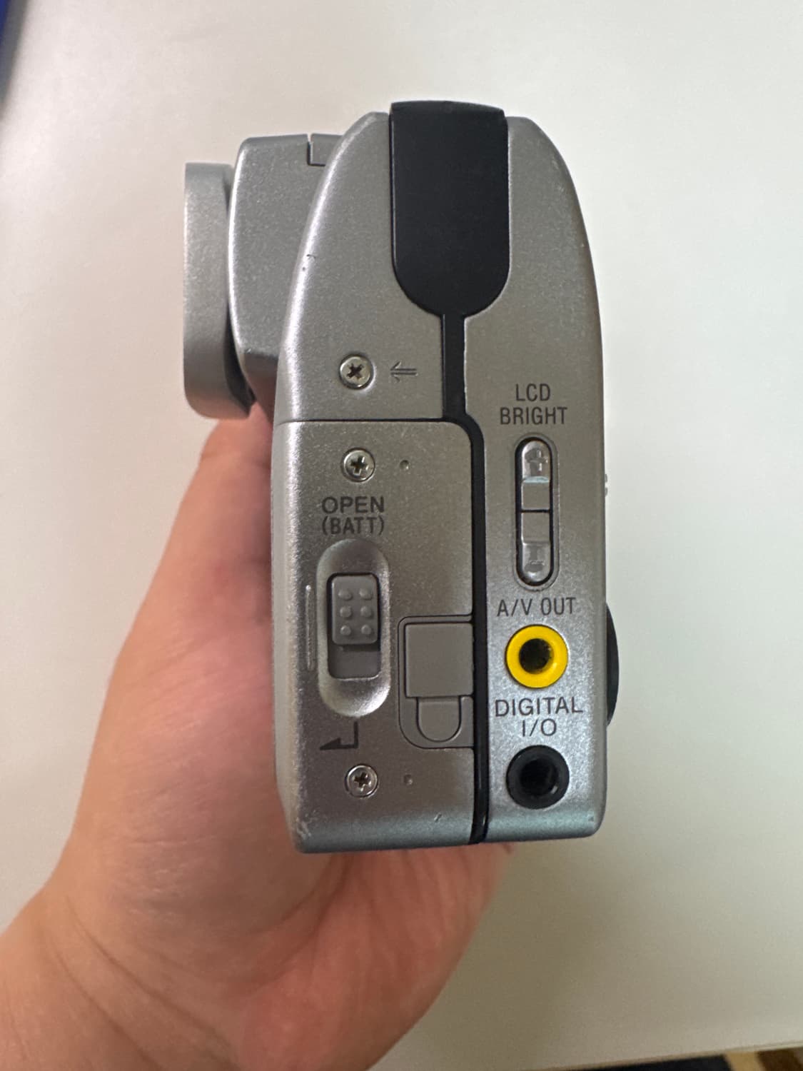 소니 사이버샷 DSC-F55 판매합니다! 새배터리 메모리 스틱 포함 상품이미지4