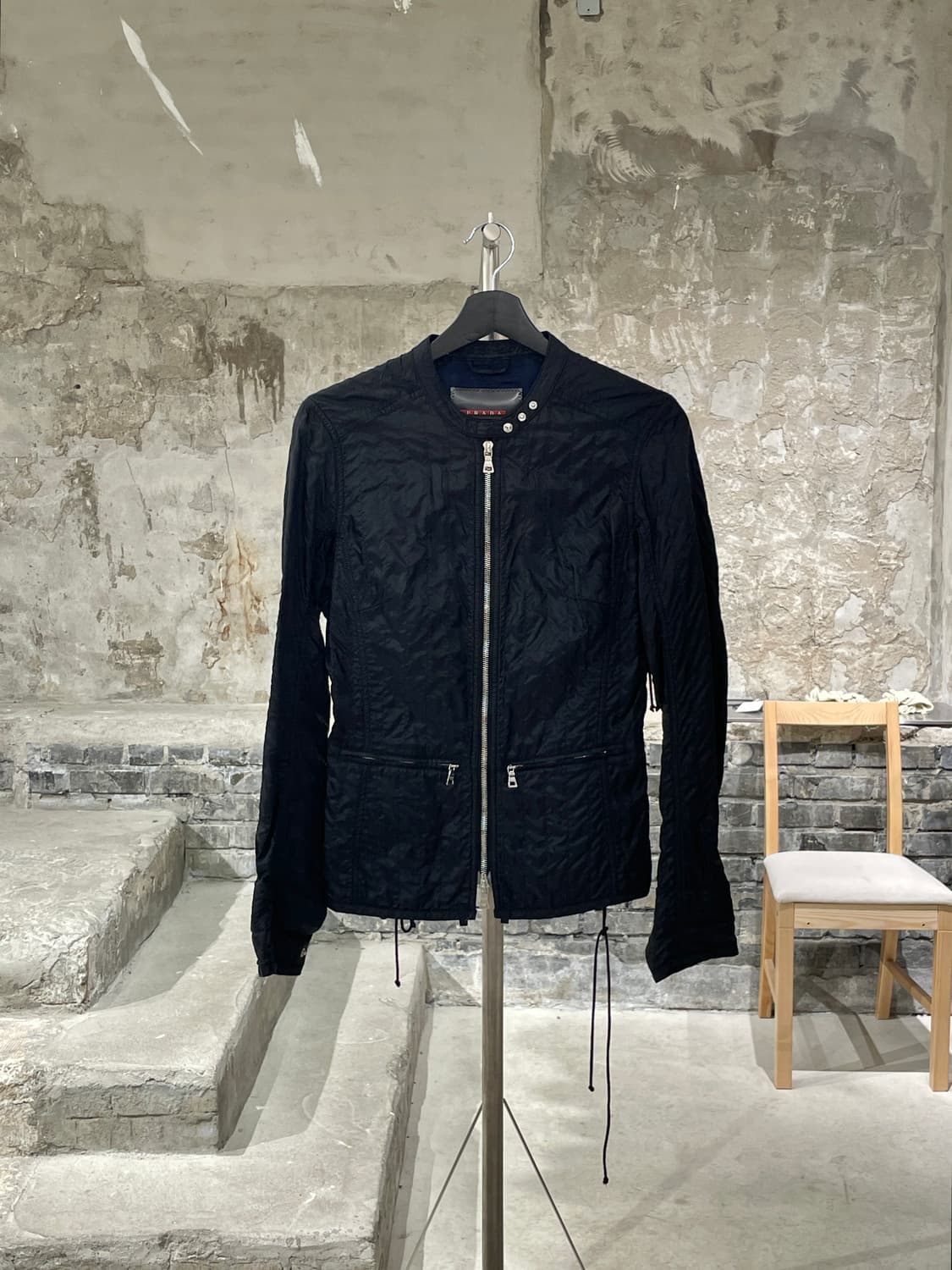 프라다 블랙 코르셋 라이더 씬 자켓 상품이미지1