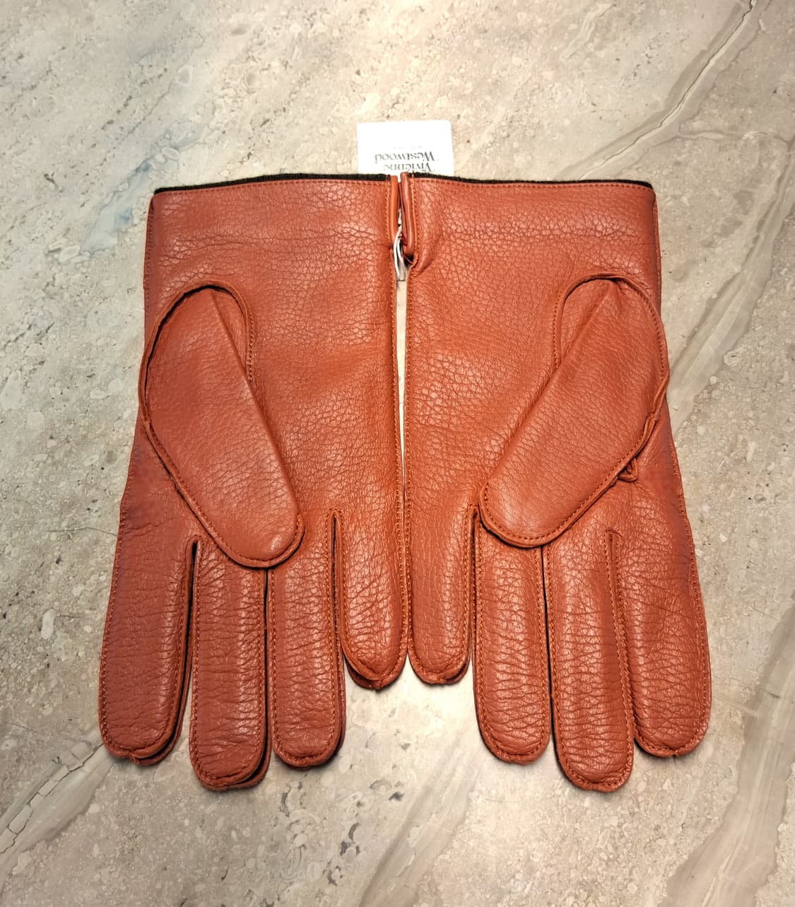 비비안웨스트우드 남성용 V 스티치 가죽 장갑 오렌지 24cm (새상품) 상품이미지4