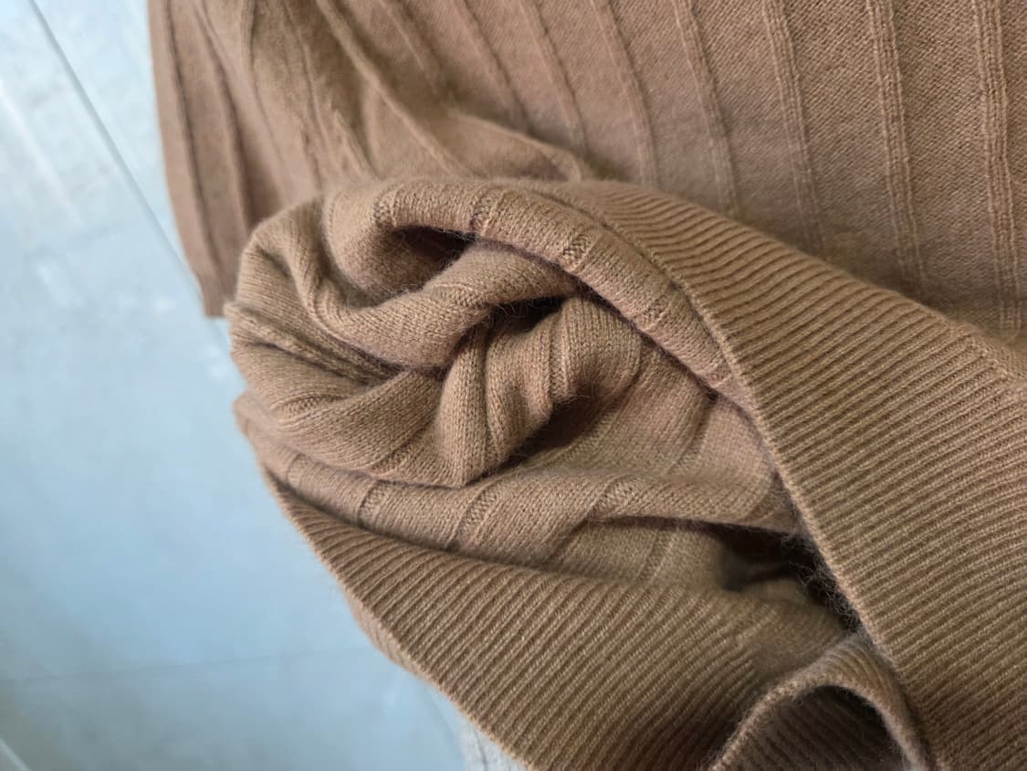 모카번 울 반팔니트 (새상품) 상품이미지8