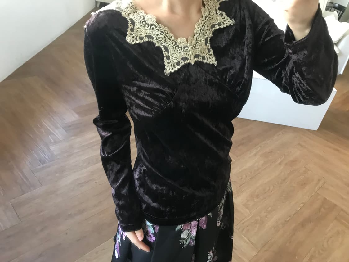 vintage velvet lace top 상품이미지4