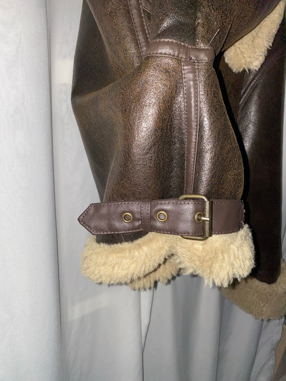 하이넥 무스탕 브라운 상품이미지4