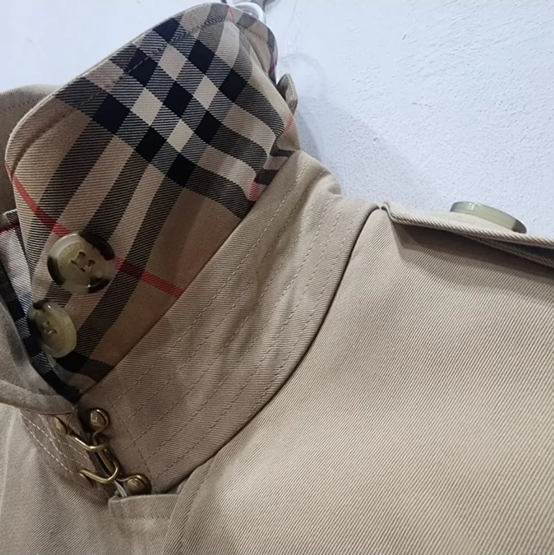 버버리 켄싱턴코트 허니 it36 24.09 백화점 상품이미지7