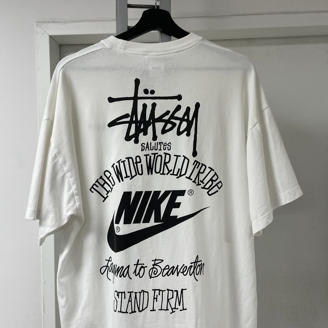 나이키 스투시 월드투어 반팔 티셔츠 화이트 L  상품이미지2