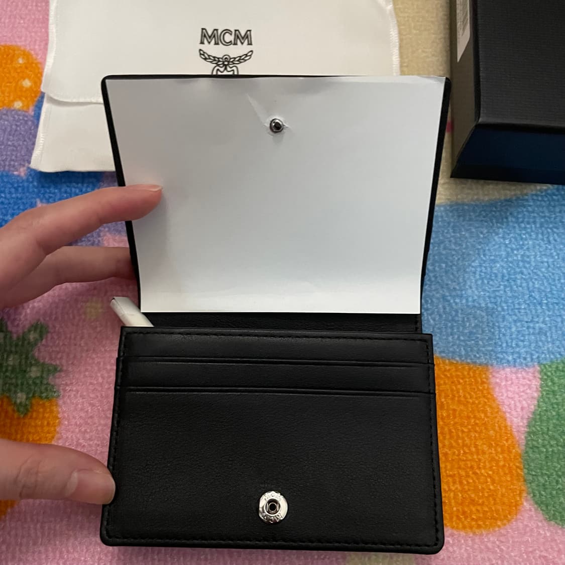 [새상품] 정품 MCM 비세토스 반지갑 블랙 상품이미지6