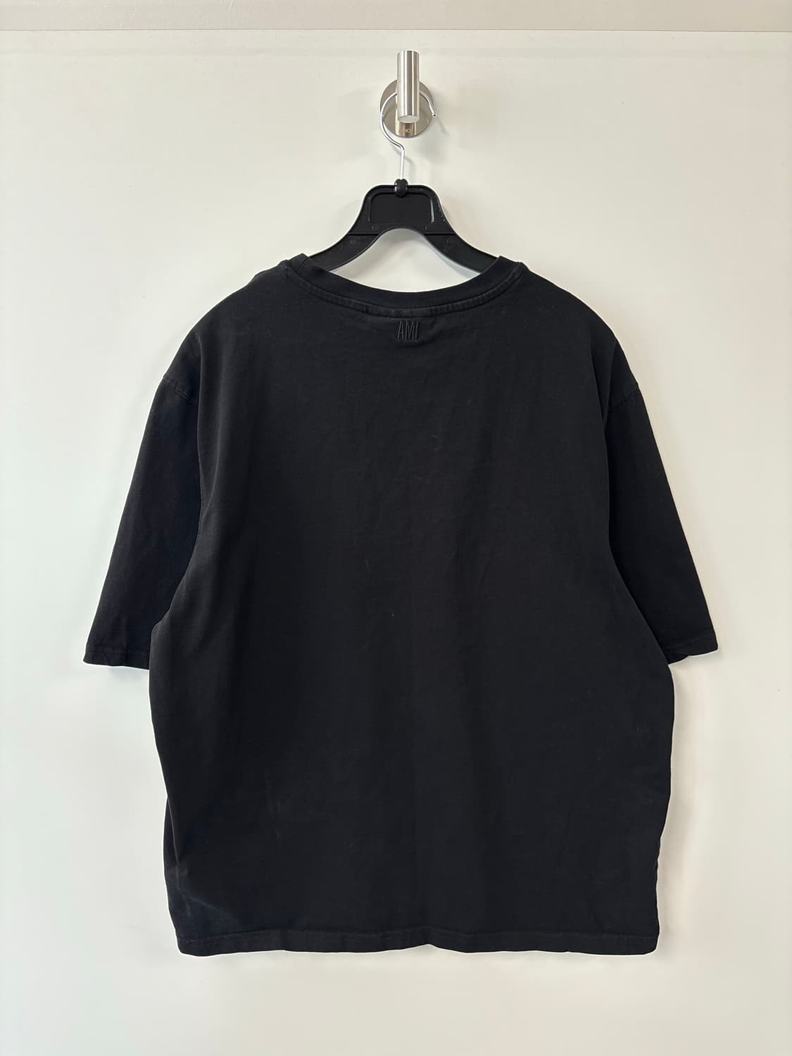 아미 자수 블랙 반팔 티셔츠 상품이미지4