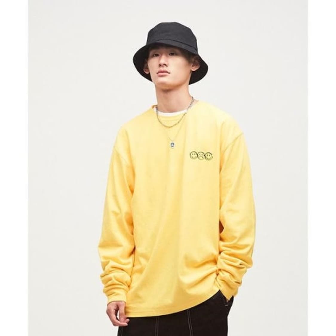 배드팩토리 스마일 롱 슬리브 로고 긴팔 티셔츠 상품이미지3