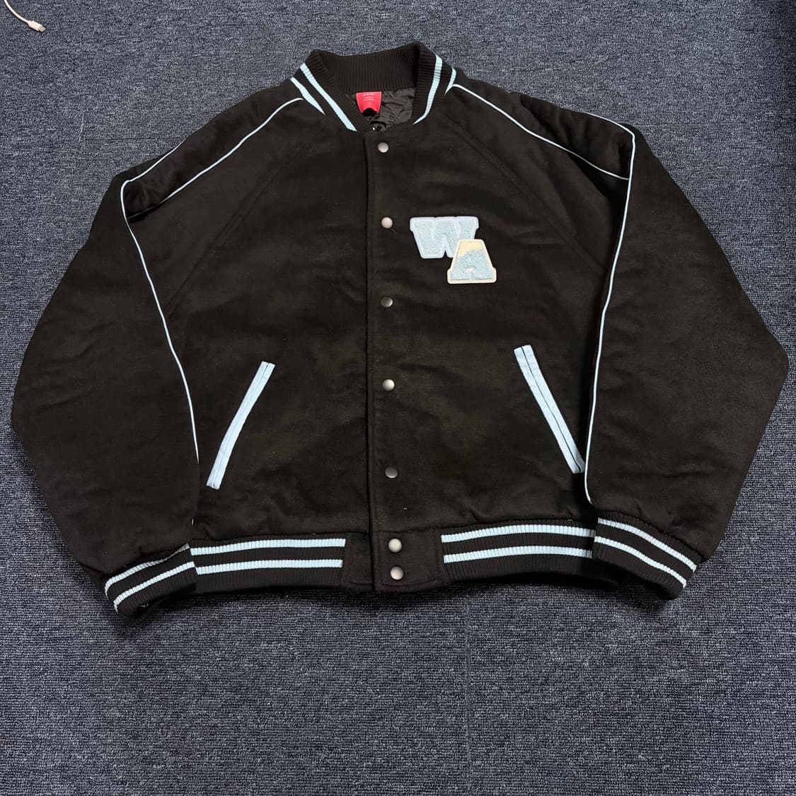 에이소프 바시티 자켓 새상품 상품이미지1