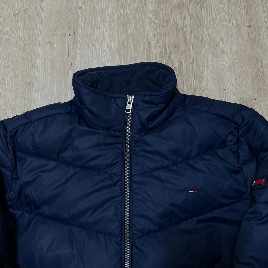 타미힐피거 진스 퀼팅 다운 경량 패딩 S/90 상품이미지2