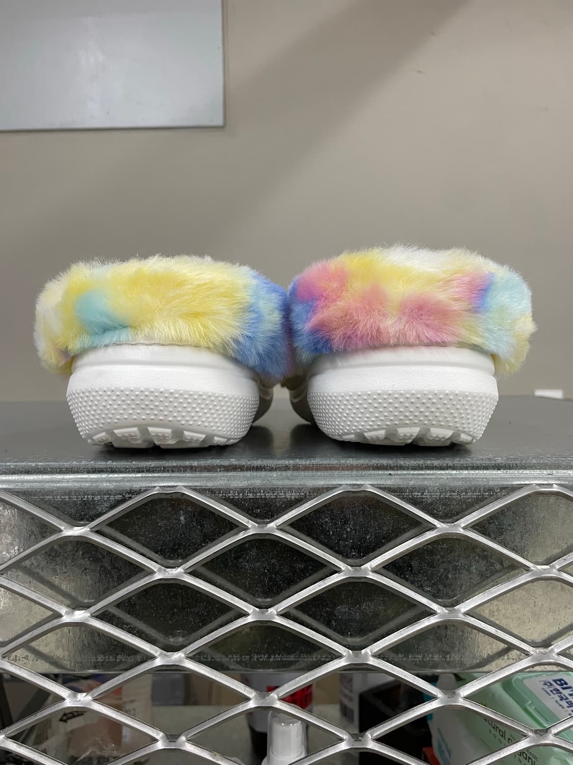 크록스 클래식 클로그 옐로우 타이다이 M7 (gr-4352) 상품이미지3