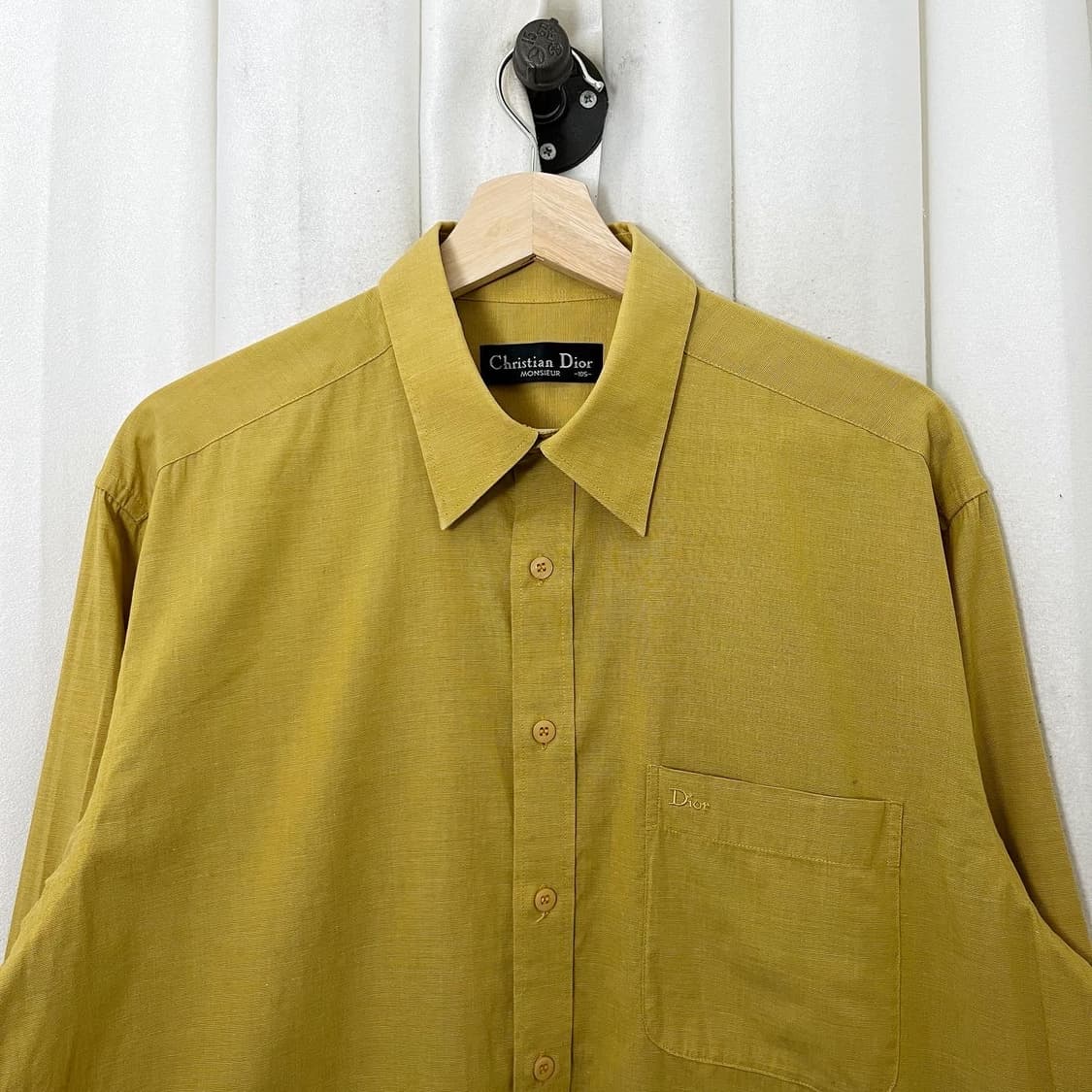 입생로랑 옐로우 원포켓 솔리드 셔츠 상품이미지2