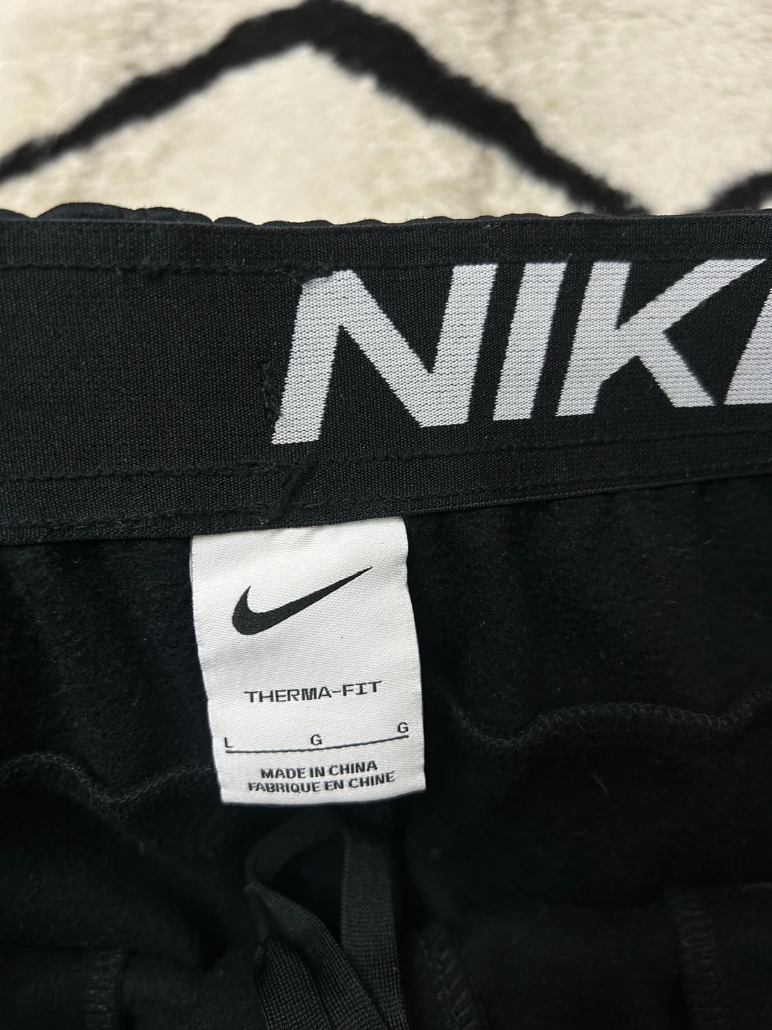 [L]나이키 써마핏 테이터드 조거 트레이닝 팬츠/블랙/기모 상품이미지7