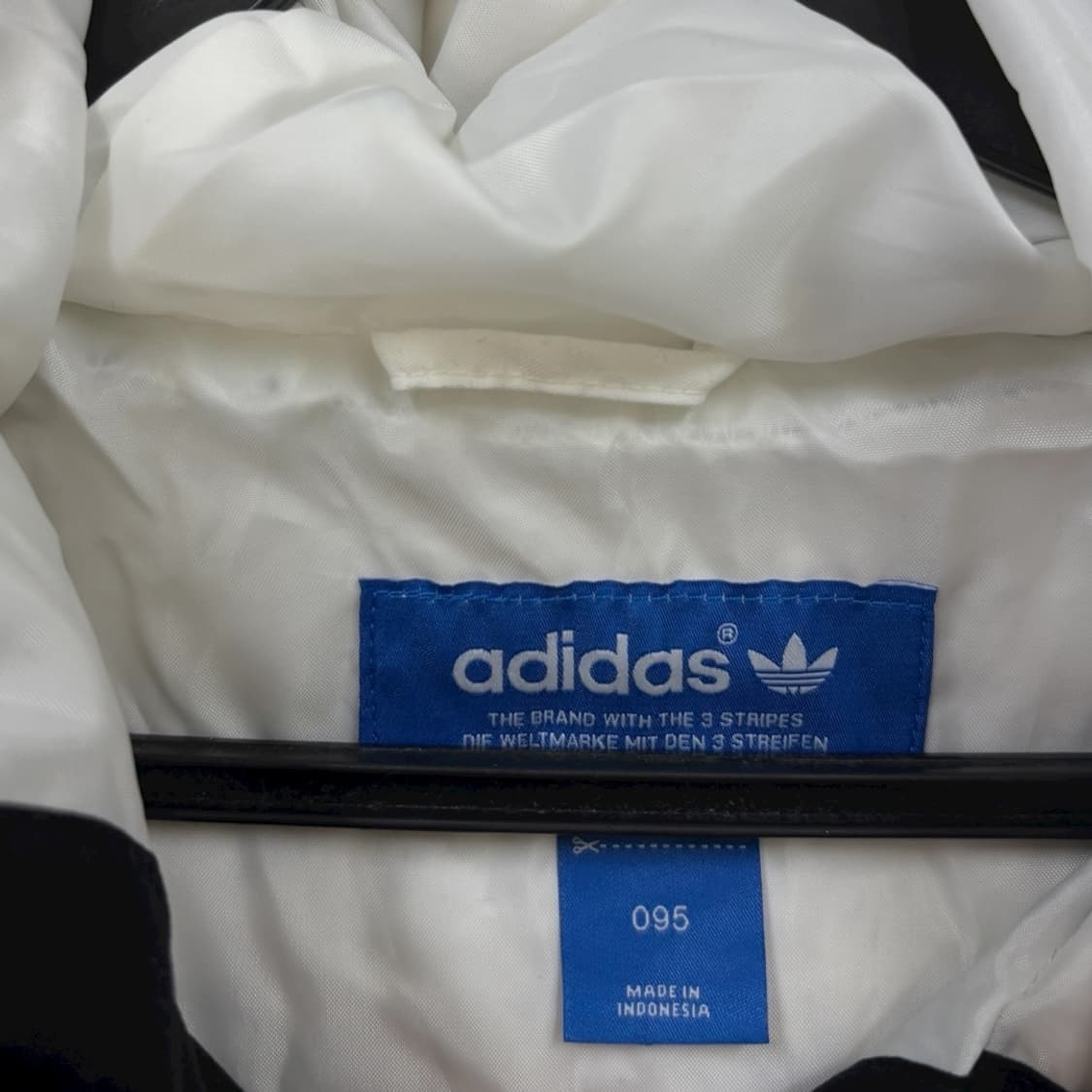 아디다스 다운패딩m-l 상품이미지5