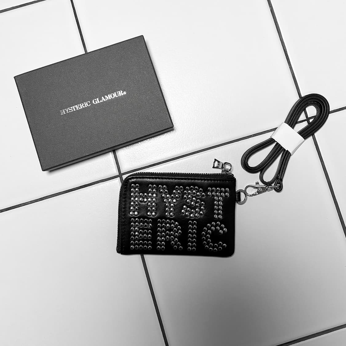 히스테릭 글래머 로고 스터드 목걸이 지갑 상품이미지3