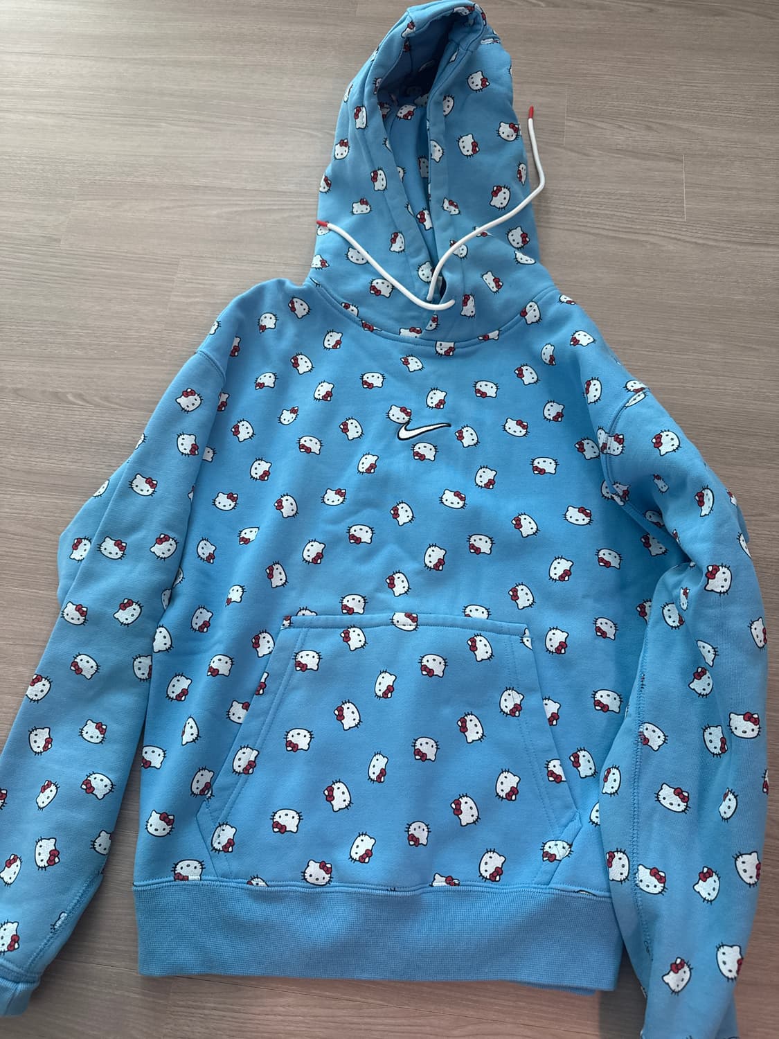 나이키 헬로키티 후드티 xs 상품이미지1