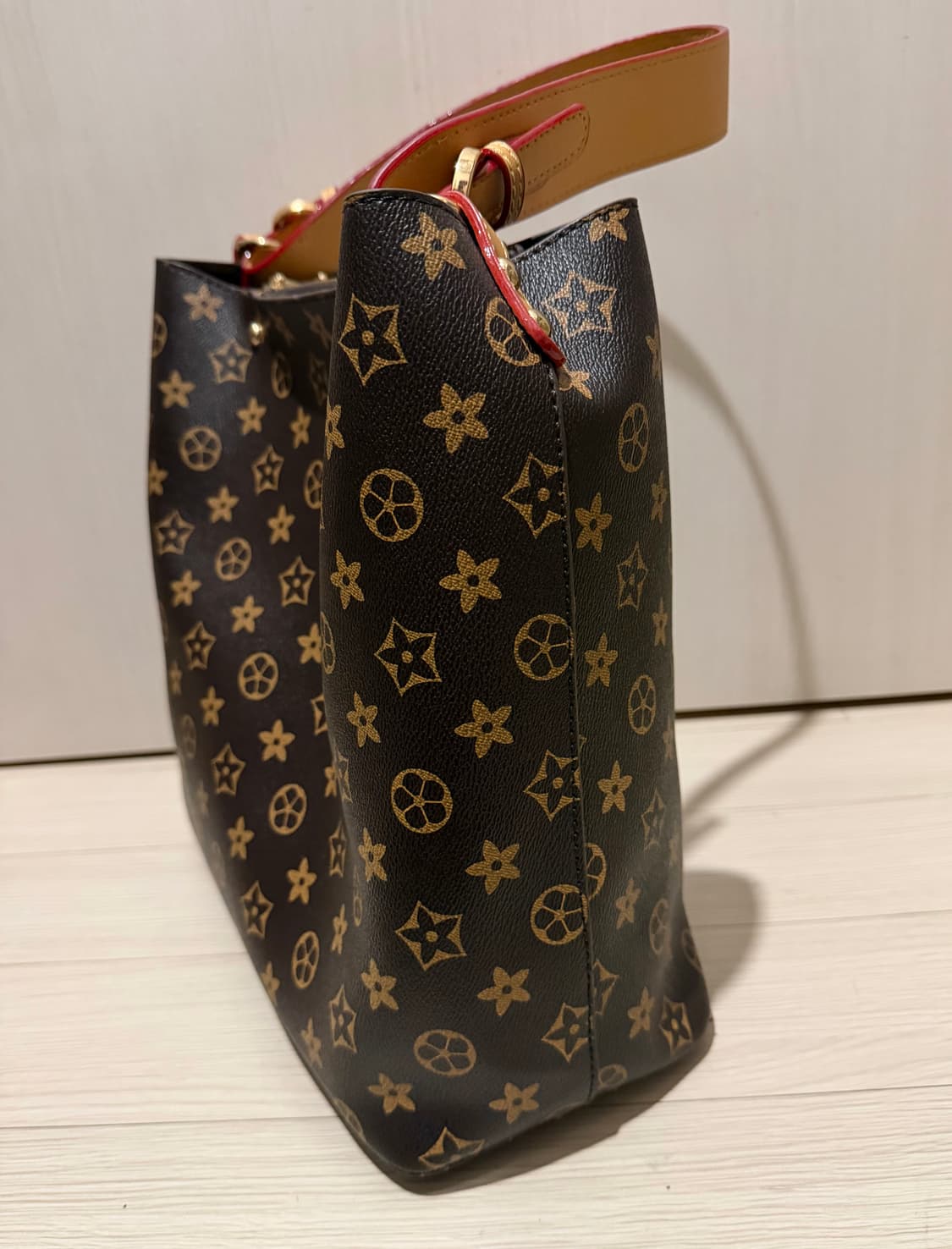루이비통st 여성 토트백 상품이미지3