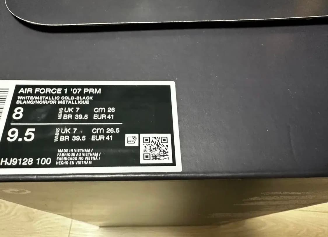 나이키 에어포스1 블랙/화이트/골드  260 상품이미지5