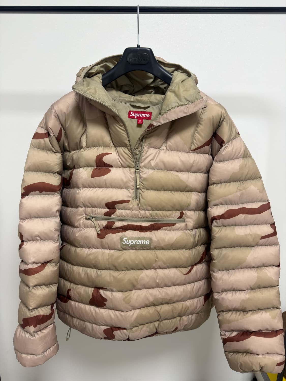 [ XL ] 슈프림 마이크로 다운 하프 집 경량패딩 데저트 카모 상품이미지1