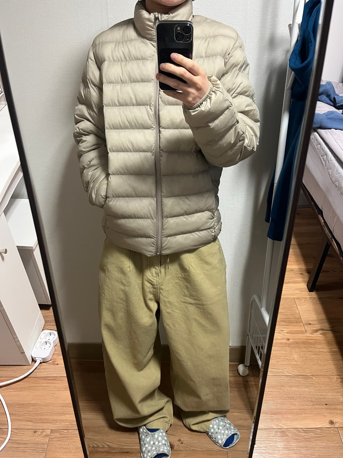 유니클로 경량패딩 상품이미지2