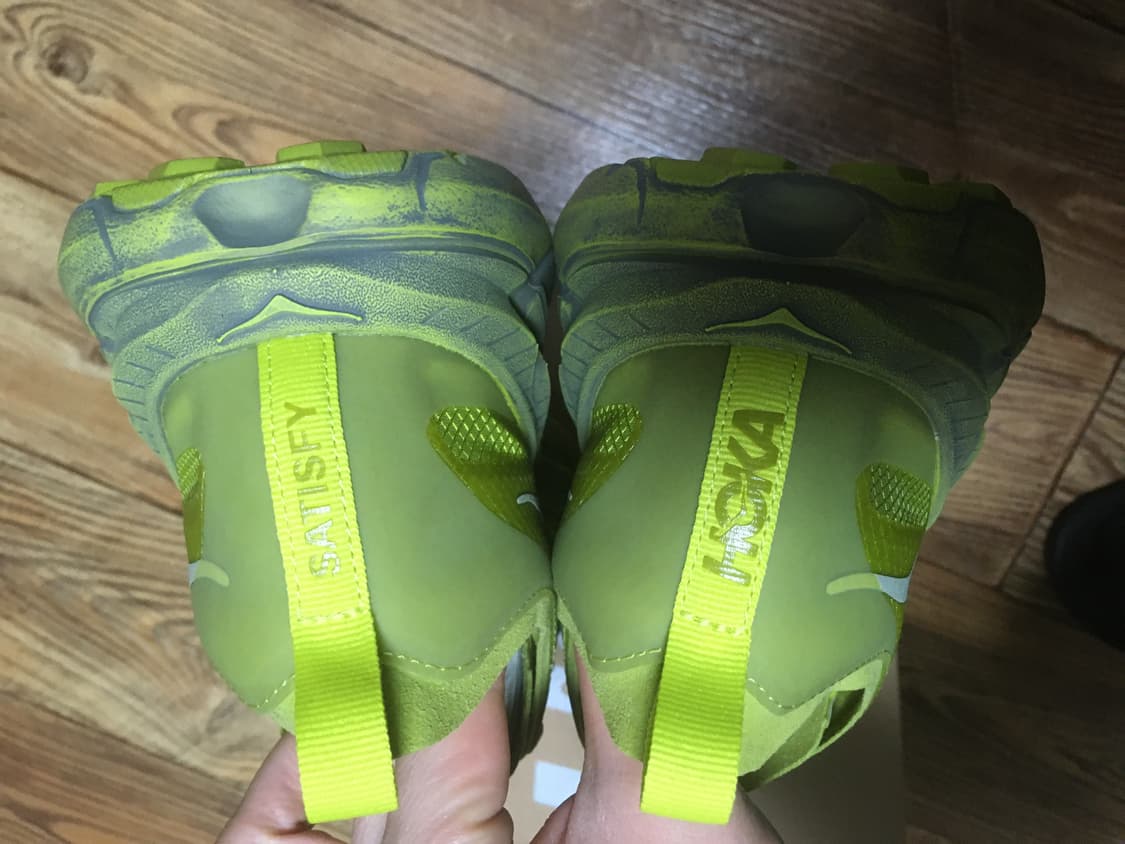 호카 새티스파이 마파테스피드4 라이트 설퍼 판매합니다 상품이미지4