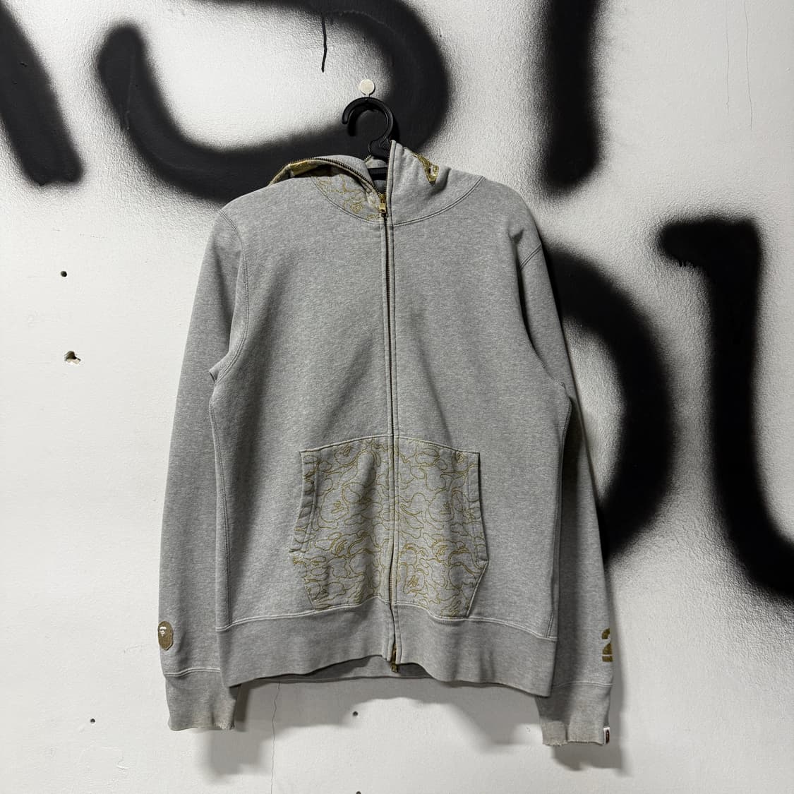 정품 베이프 23주년 한정판 라인 골드 카모 샤크 풀 집업 후디 상품이미지2