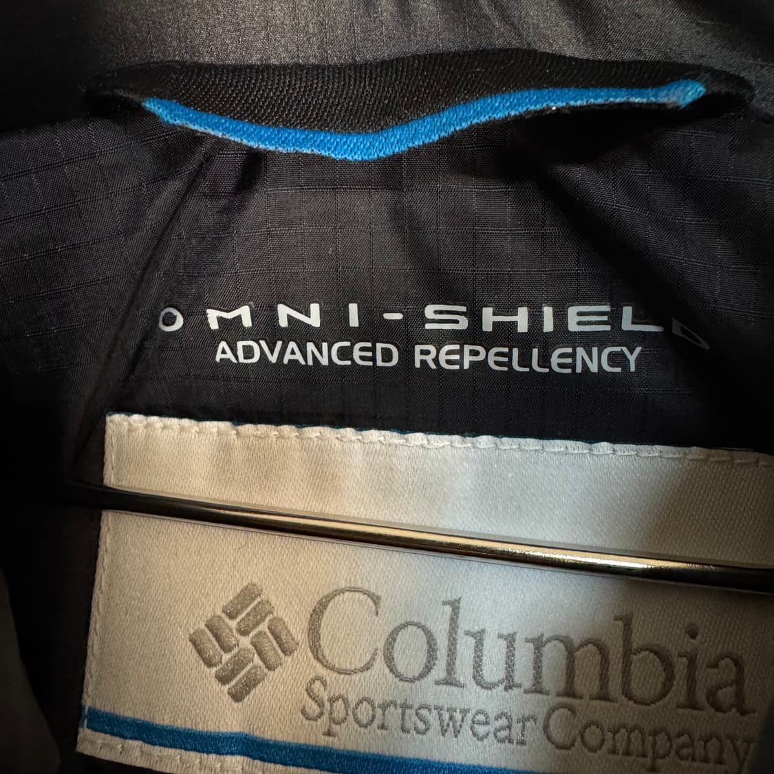 컬럼비아 옴니히트 구스다운 대장 패딩 상품이미지7