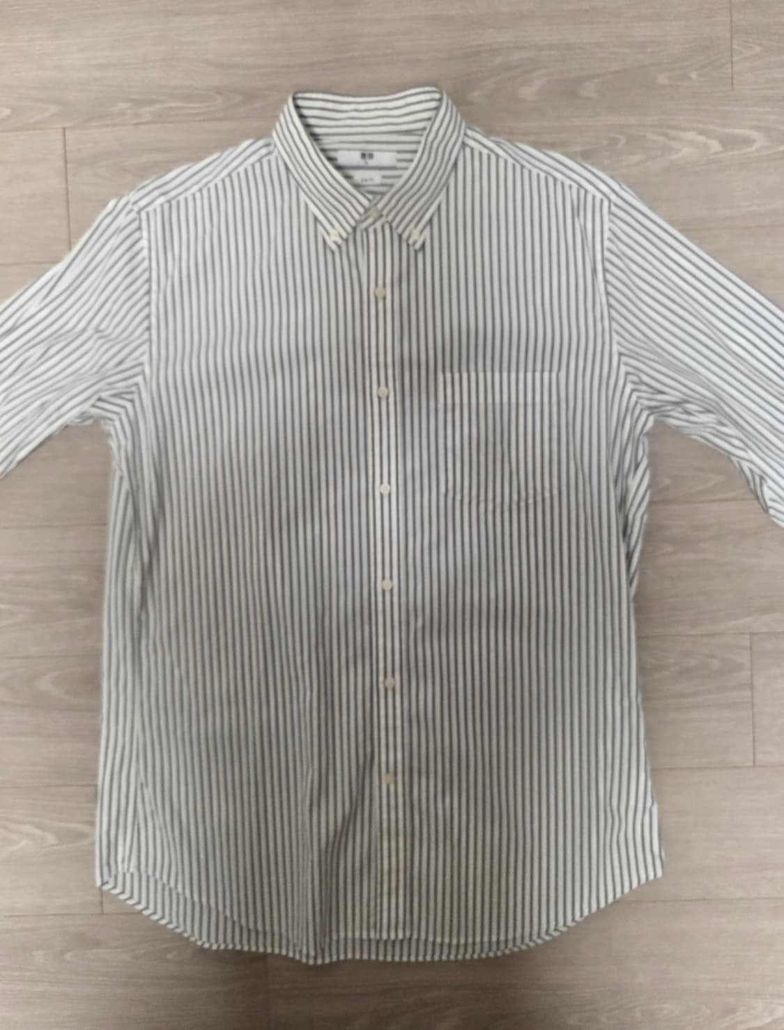 유니클로 Slim Fit 셔츠 Navy & Grey Stripe XL

 상품이미지6