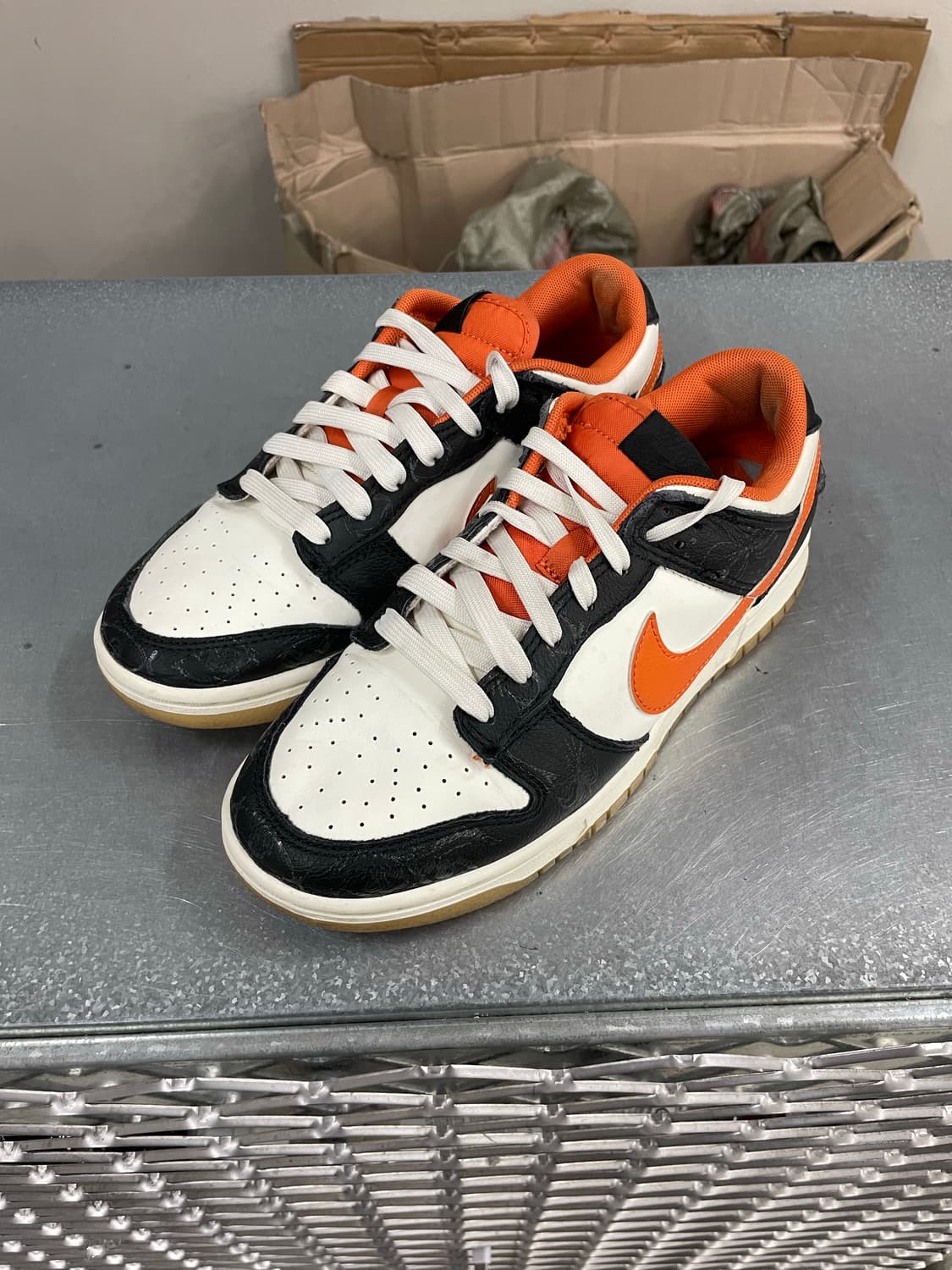 나이키 덩크 로우 레트로 프리미엄 할로윈 255 상품이미지2