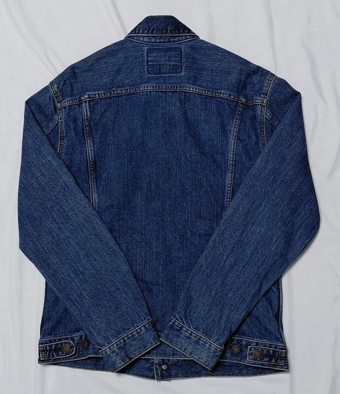 [L] 에드윈(EDWIN) 인터내셔널 베이직 데님 자켓 - 클래식 중청 상품이미지8
