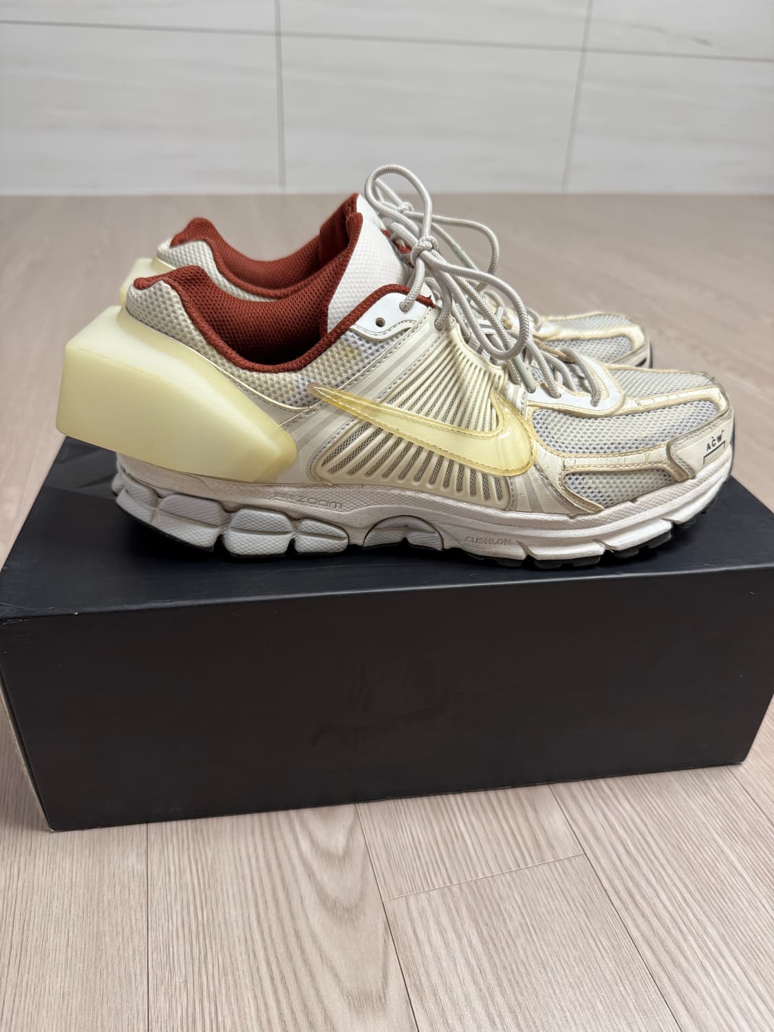 나이키 어콜드월 줌보메로 상품이미지2