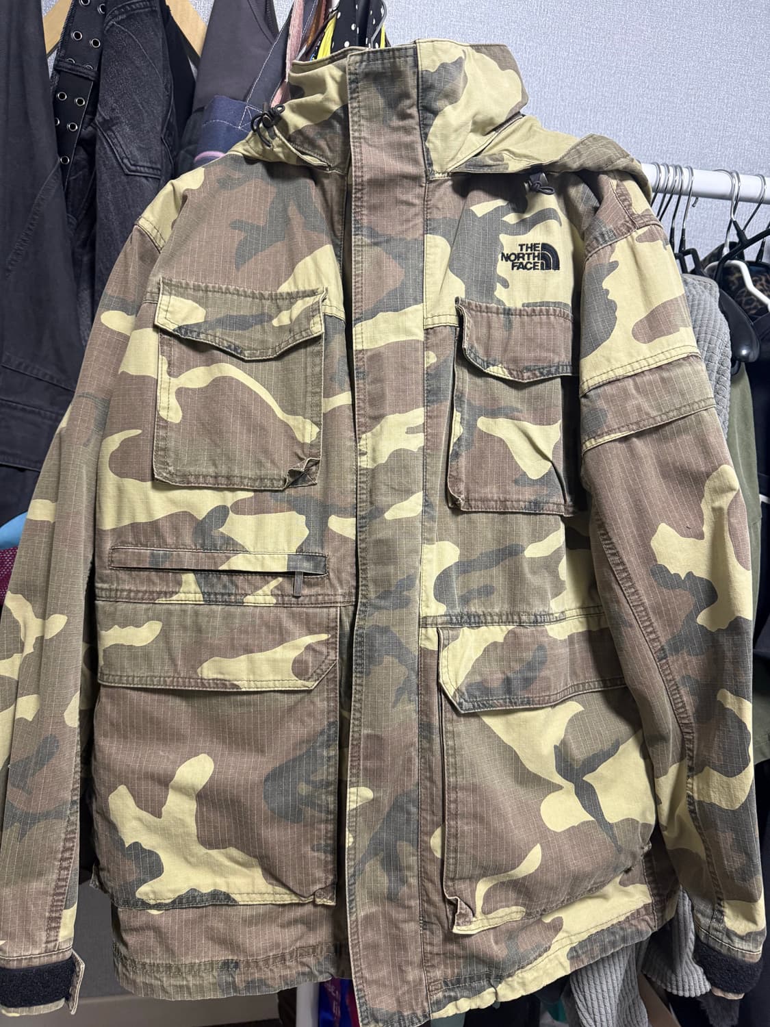 노스페이스 카모 자켓 상품이미지1