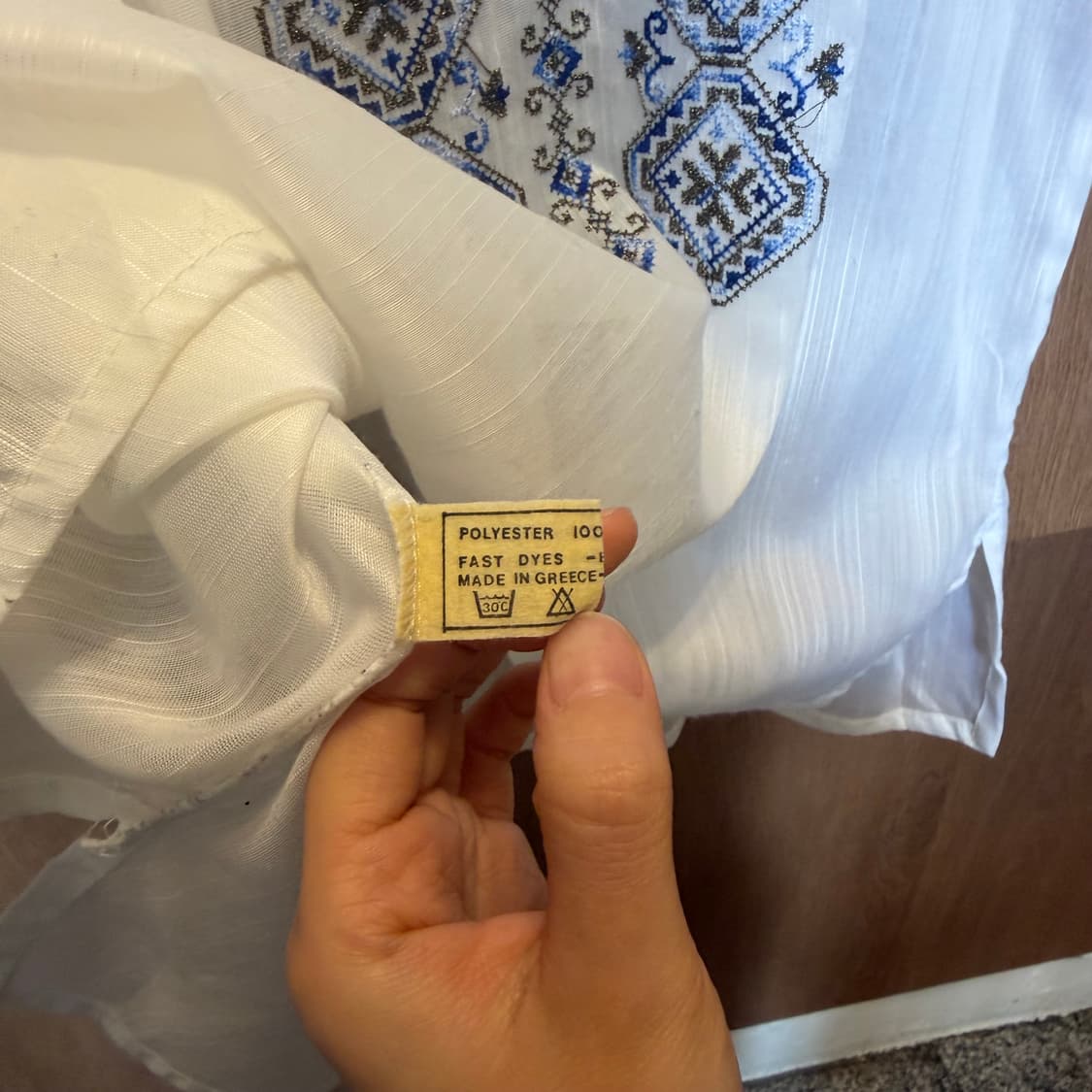 빈티지 반팔 블라우스 보헤미안 자수 스모크 넥라인 디테일 루즈핏 화이트 상품이미지5