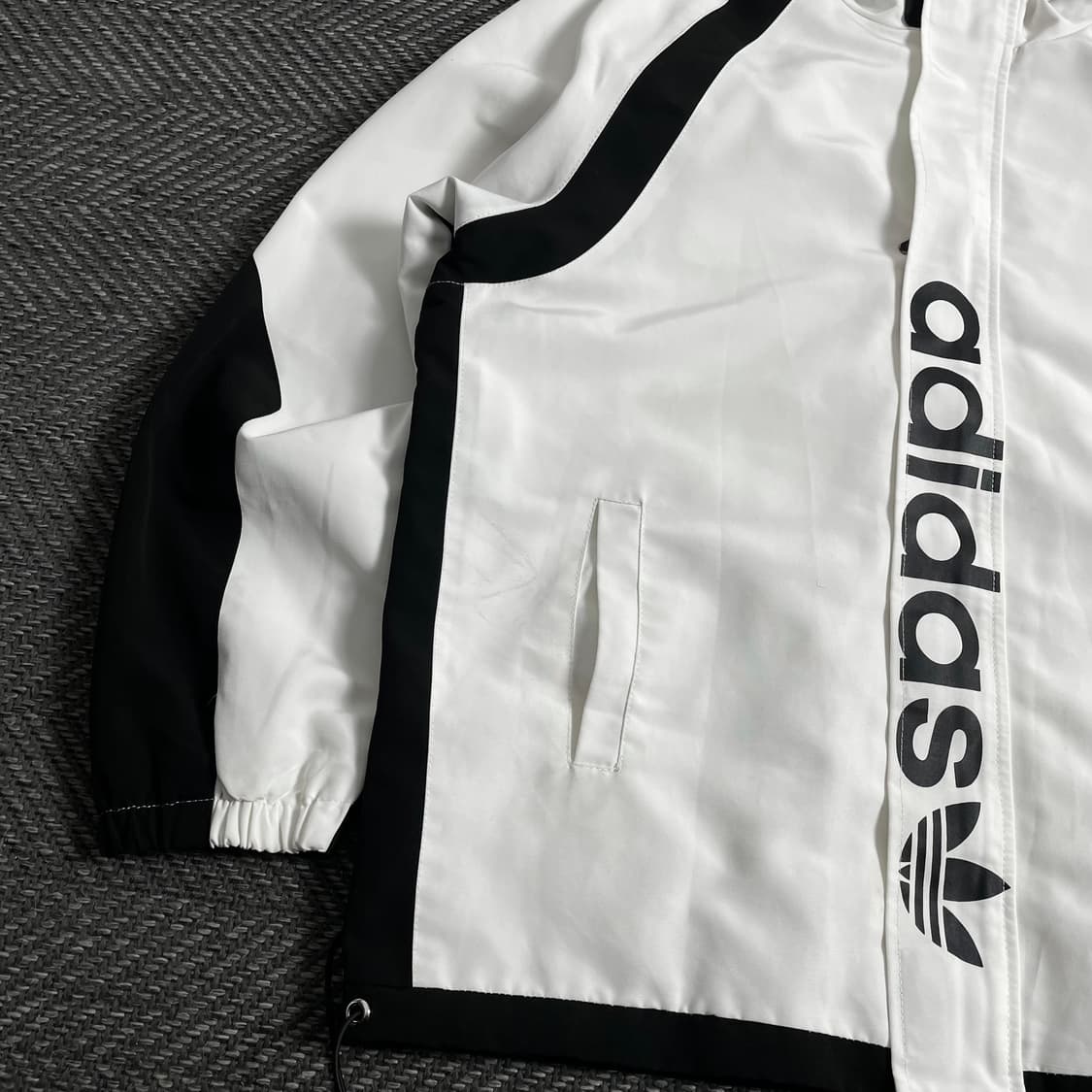 아디다스 배색 빅로고 후디 바람막이 y 3861 상품이미지6