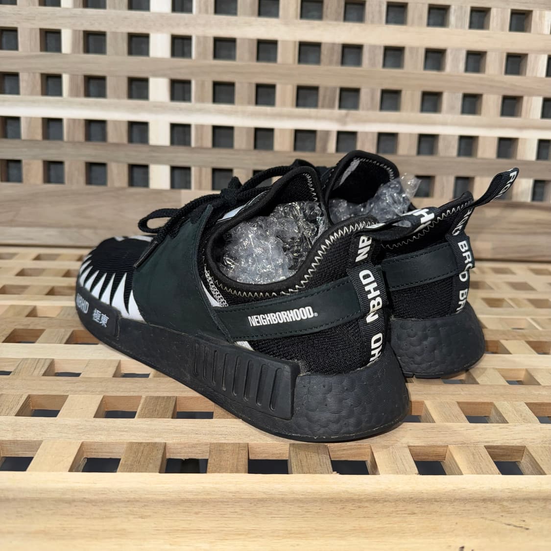 아디다스 x 네이버후드 코어 블랙 (265)  상품이미지4