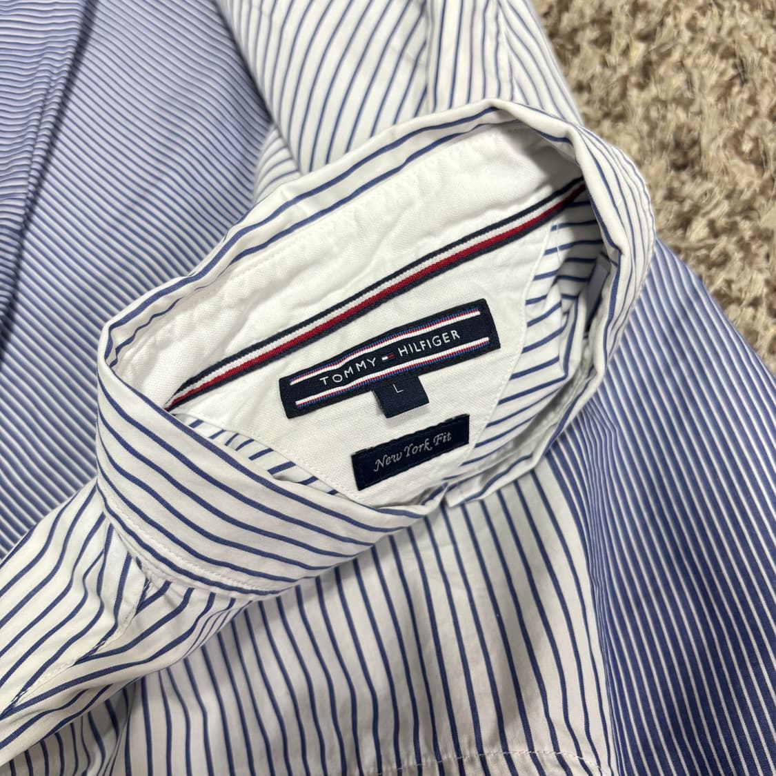 L 타미힐피거 화이트 스트라이프 셔츠 상품이미지4