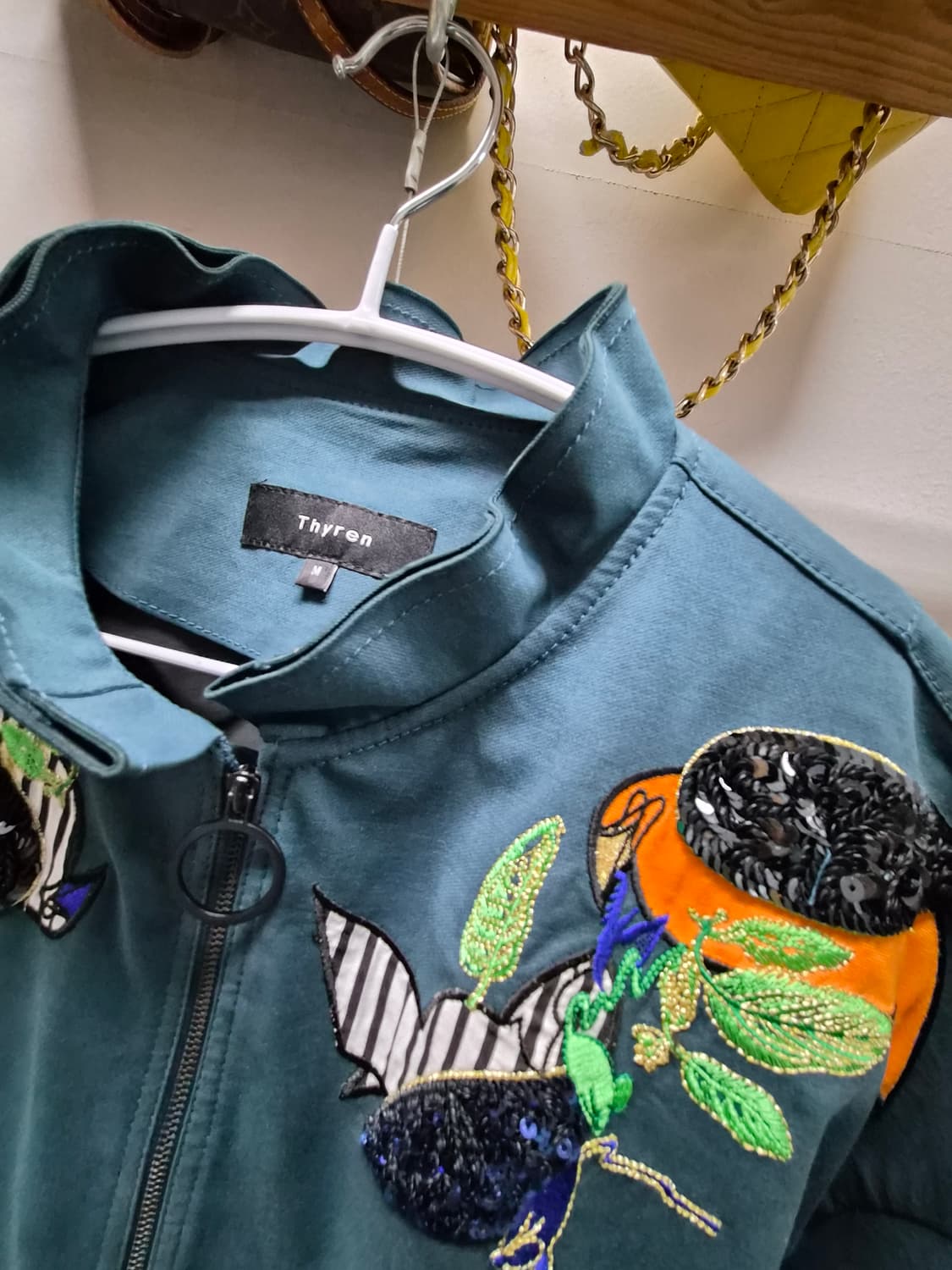 티렌 아트 자수 블루종 점퍼.질스튜어트 레이스샤 스커트 상품이미지4