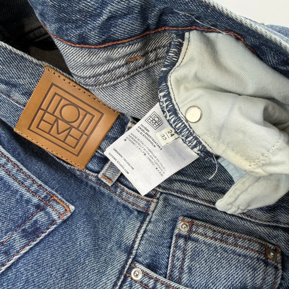 토템 (Toteme) 트위스트심 데님팬츠 24/32 상품이미지5